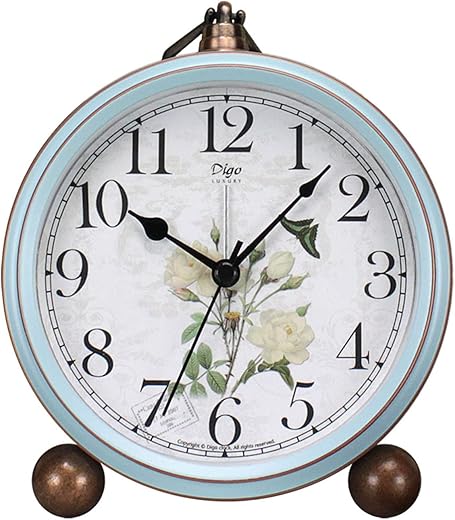 5.2in Desk Clock, Retro Silent Analog Clock Non-Ticking & Battery Operated with Quartz Movement,Clock Decor for Bedroom Living Room