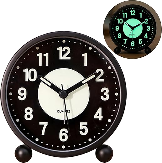 Alarm Clock Luminous 4 Round Silent Analog Table Clock Non-Ticking, Battery Operated with Loud Alarm and Night Light Small Desk Clock for Bedroom, Bedside Table