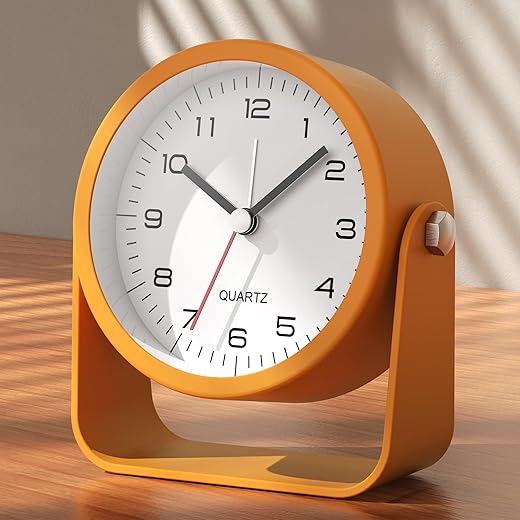 AYRELY® 3.5 Inch Small Analog Alarm Clocks,Battery Operated Desk Clock,Cute Table Clock with Light，Adjustable Angle for Travel,Bedside,Bedroom,Kids,Living Room Decor(Orange)