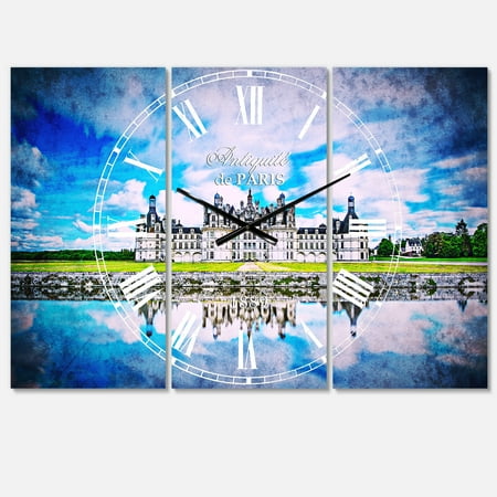 Designart 'Chateau De Chambord Castle in Blue' Traditional Wall Clock