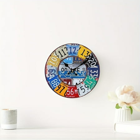 HAZHOUYUJIUKJ Elegant Vintage-Inspired Car License Plate Design 12 Inch Wood Wall Clock - Classic AA Battery Operated Decor