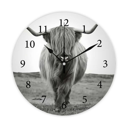 Wellsay Round Wall Clock, Local Scottish Highlander Bull in The Countryside 10in Battery Operated Quartz Analog Quiet Desk Clock for Home,Kitchen,Office,School